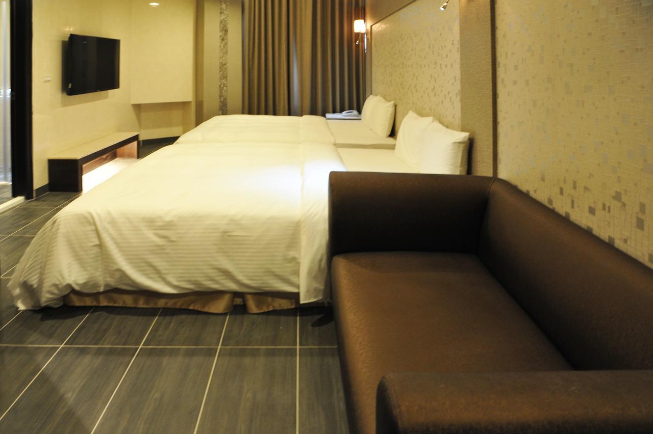 Maple Hotel Tainan Eksteriør bilde