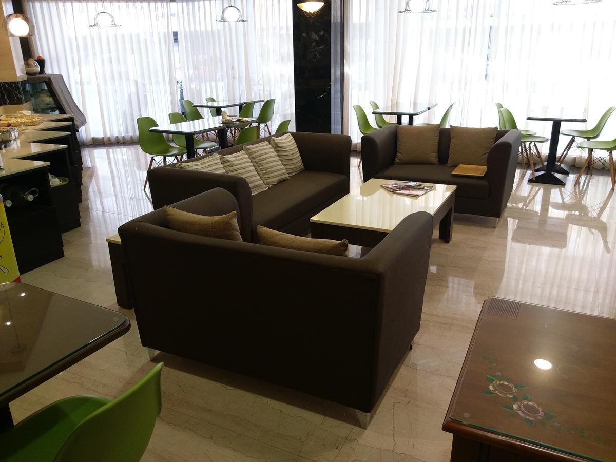 Maple Hotel Tainan Eksteriør bilde