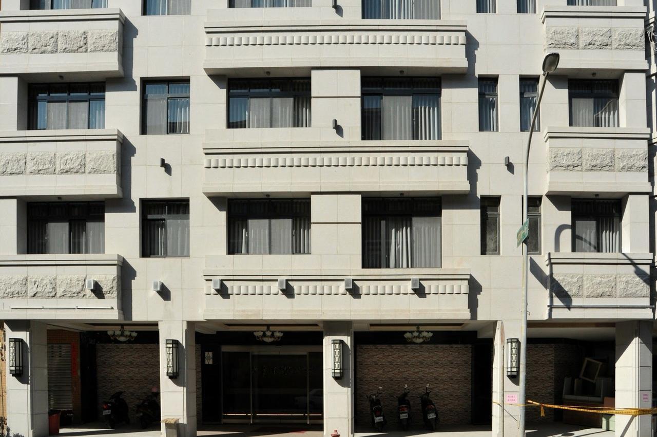Maple Hotel Tainan Eksteriør bilde