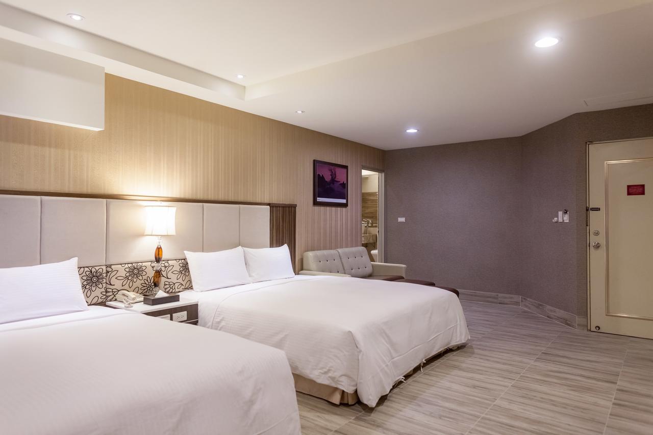 Maple Hotel Tainan Eksteriør bilde