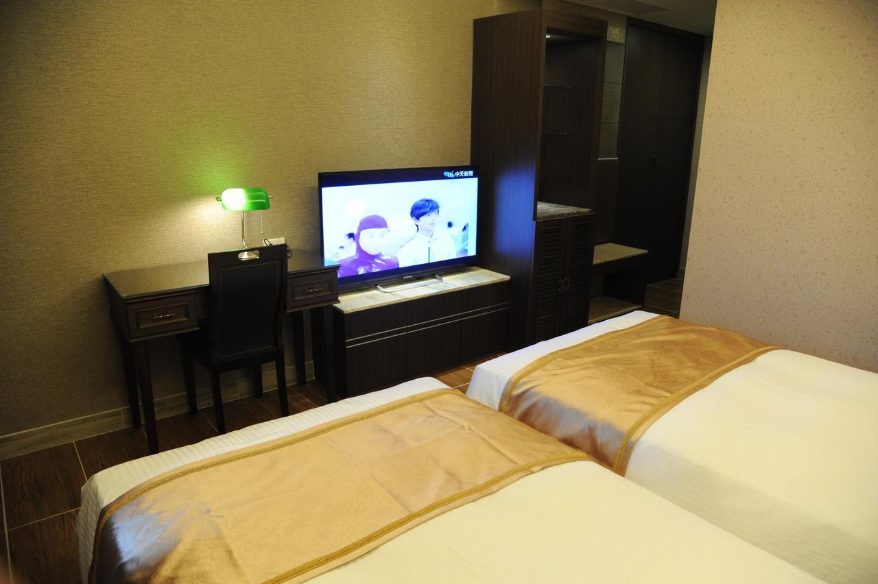 Maple Hotel Tainan Eksteriør bilde