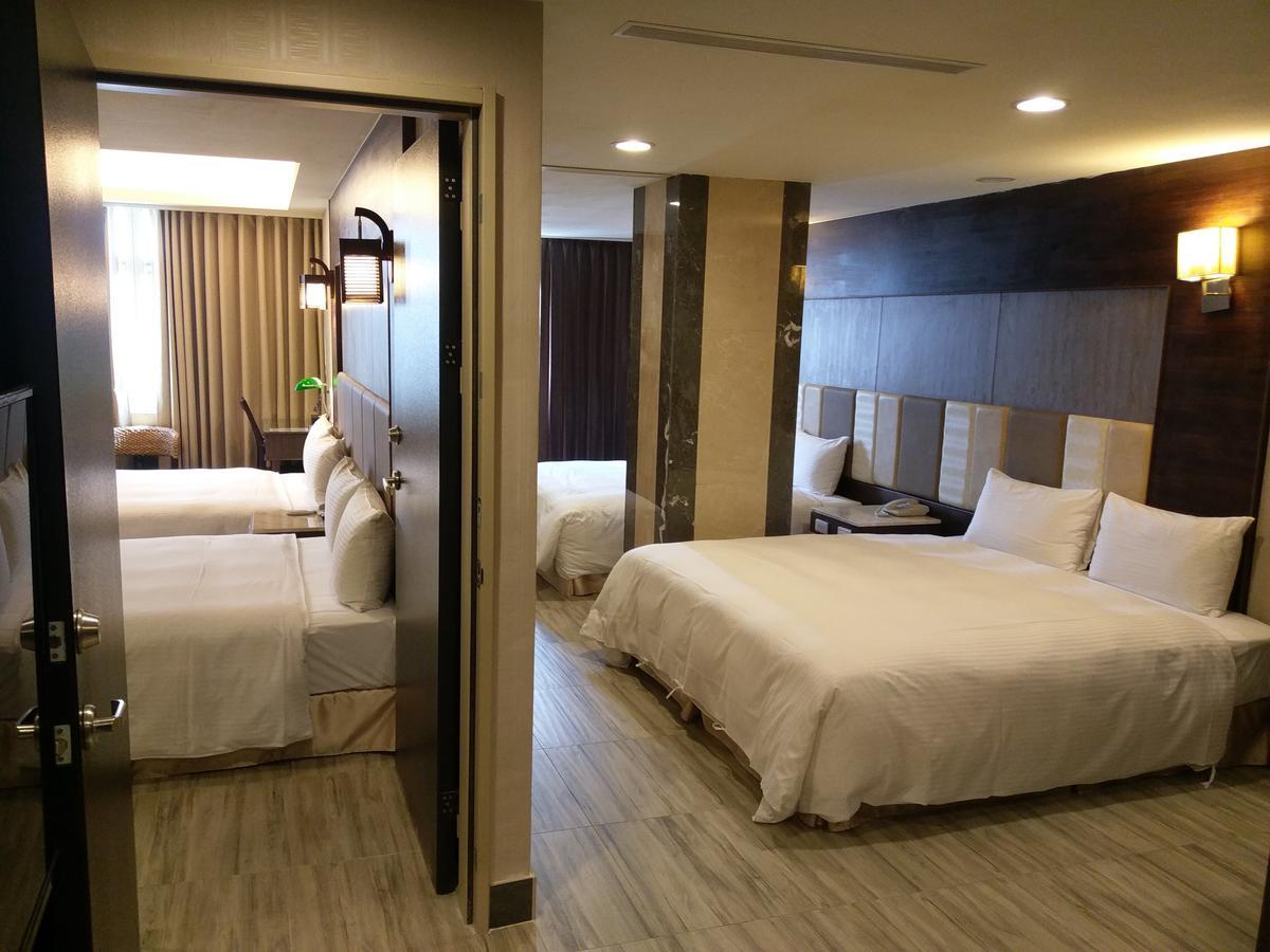Maple Hotel Tainan Eksteriør bilde