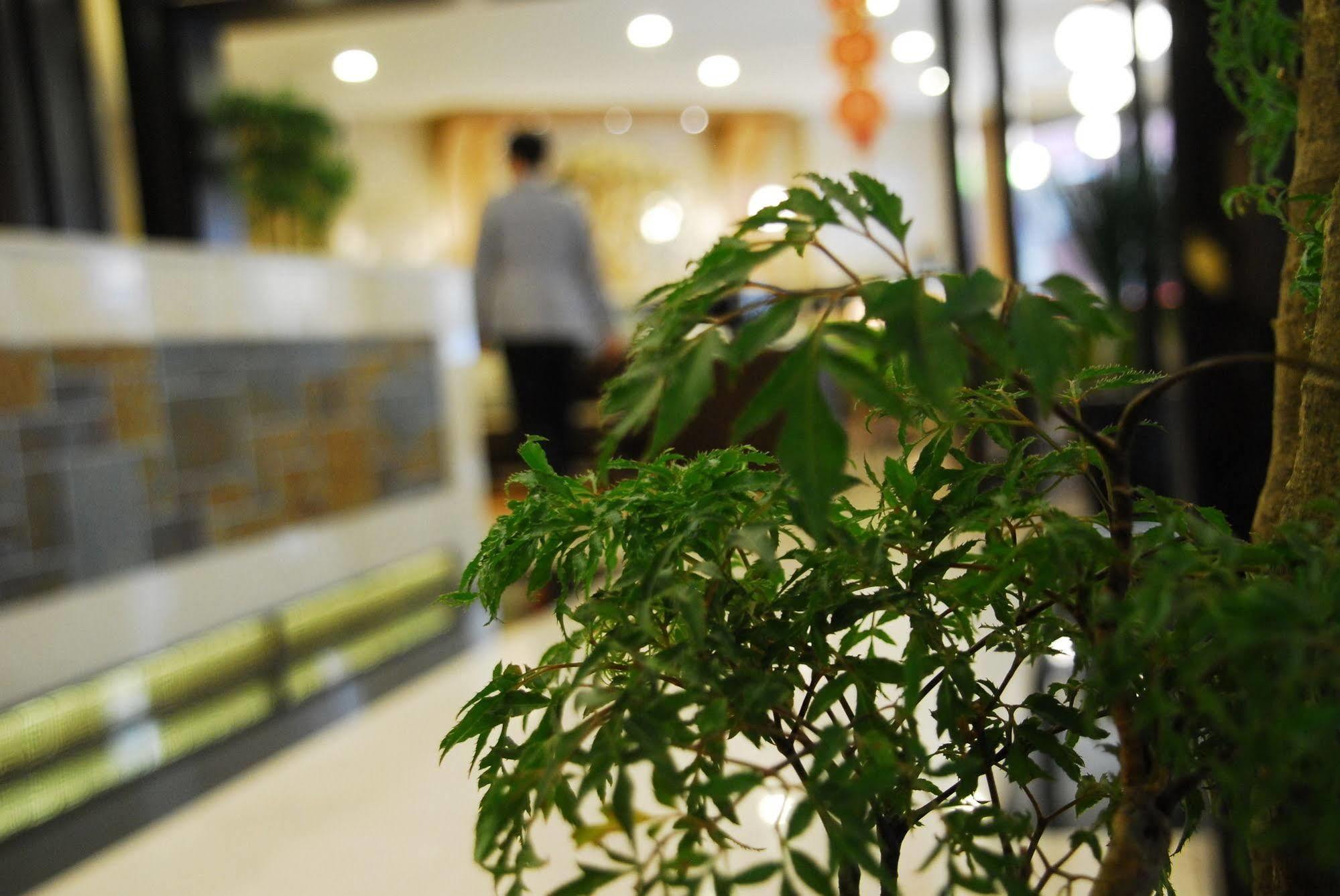 Maple Hotel Tainan Eksteriør bilde